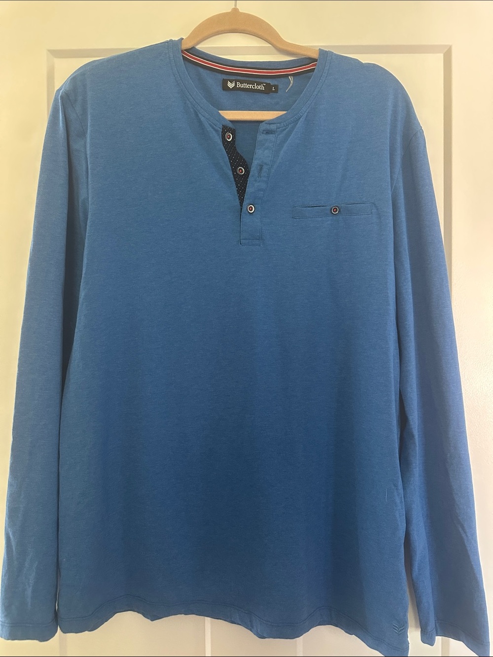 Men’s Long-Sleeve Buttercloth Henley Shirt